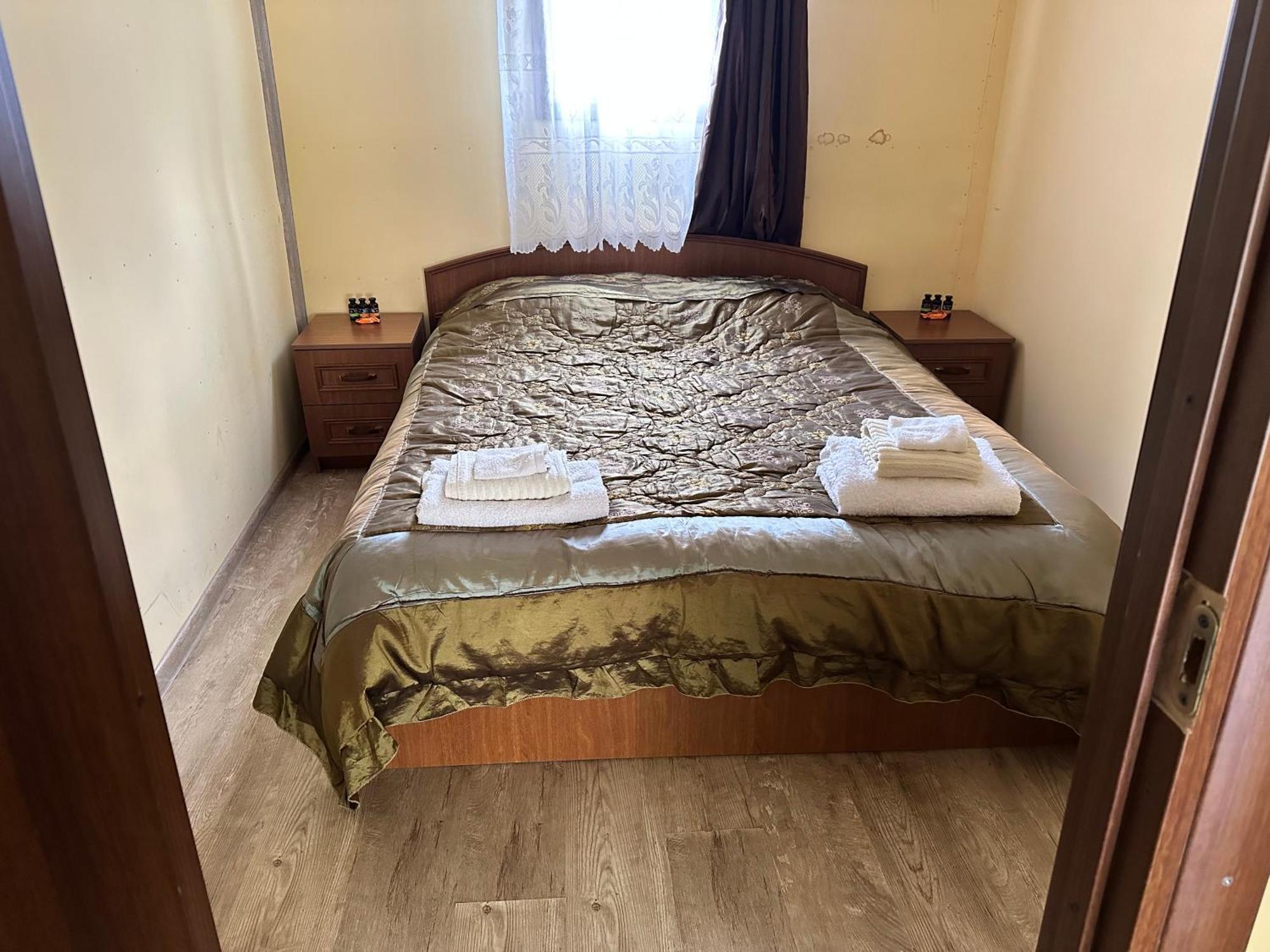 Pirikiti Hotel Akhmeta Екстериор снимка