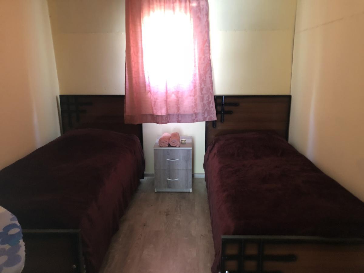 Pirikiti Hotel Akhmeta Екстериор снимка